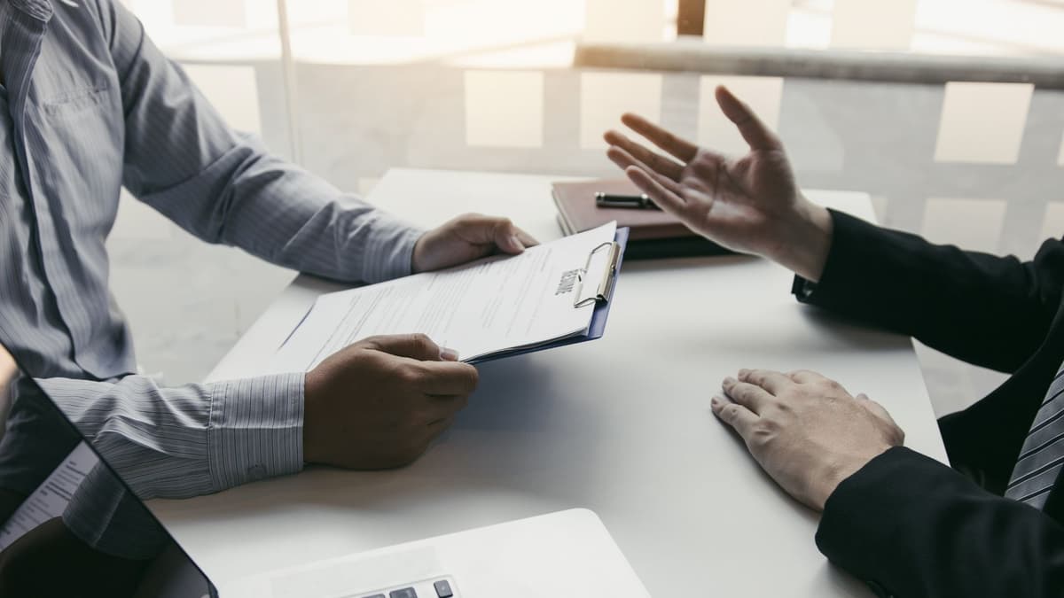 【即日退職】診断書を破られたら｜パワハラから守る労基法